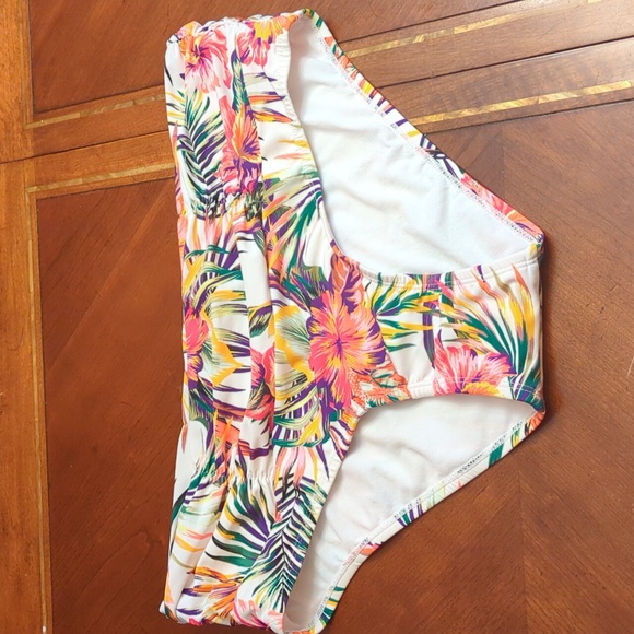 Plus Size Bikini Bottom Floral Swimwear Size 0X(14W) - Picture 3 of 8